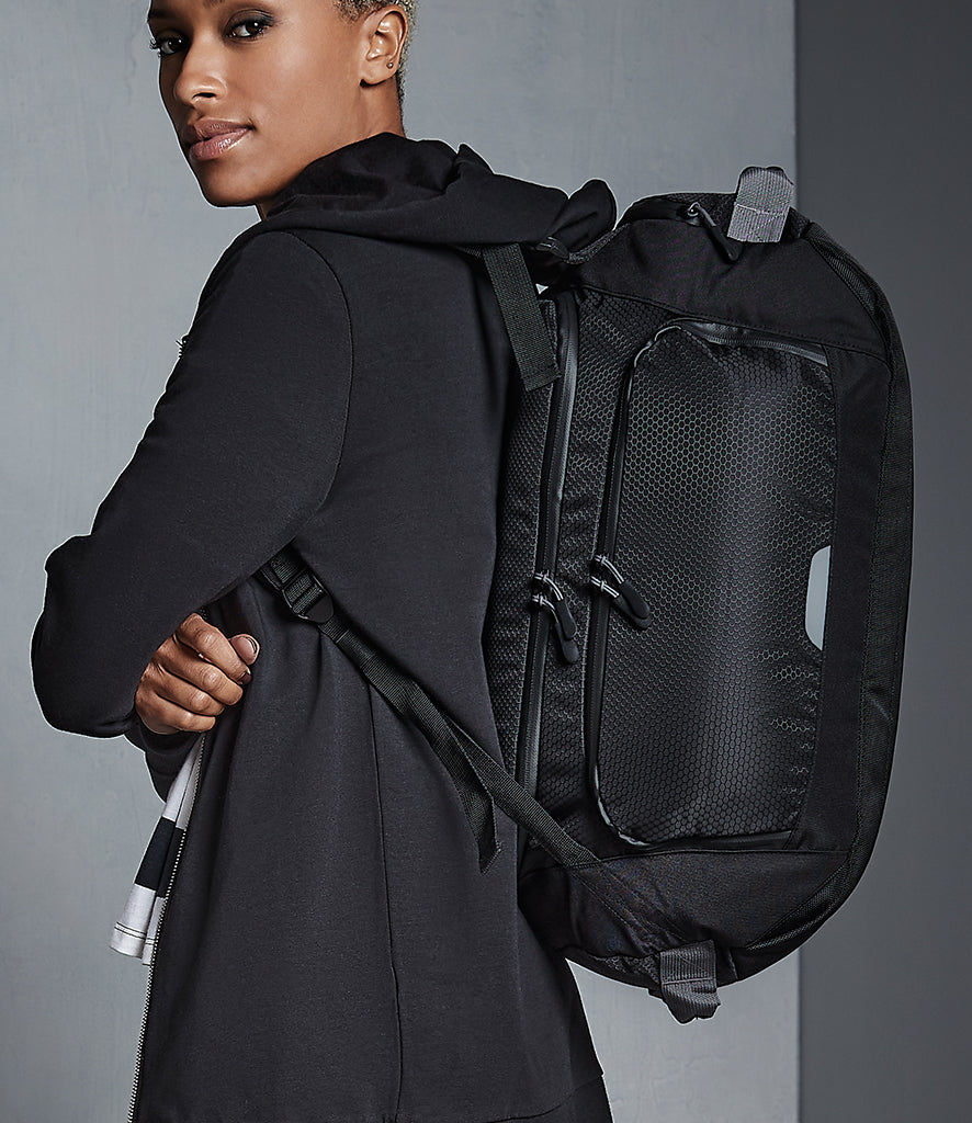 Quadra SLX® 30 Litre Stowaway Carry-On Quadra